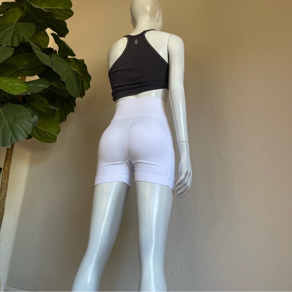 NWOT Free People tennis bike shorts - Picture 8 of 10